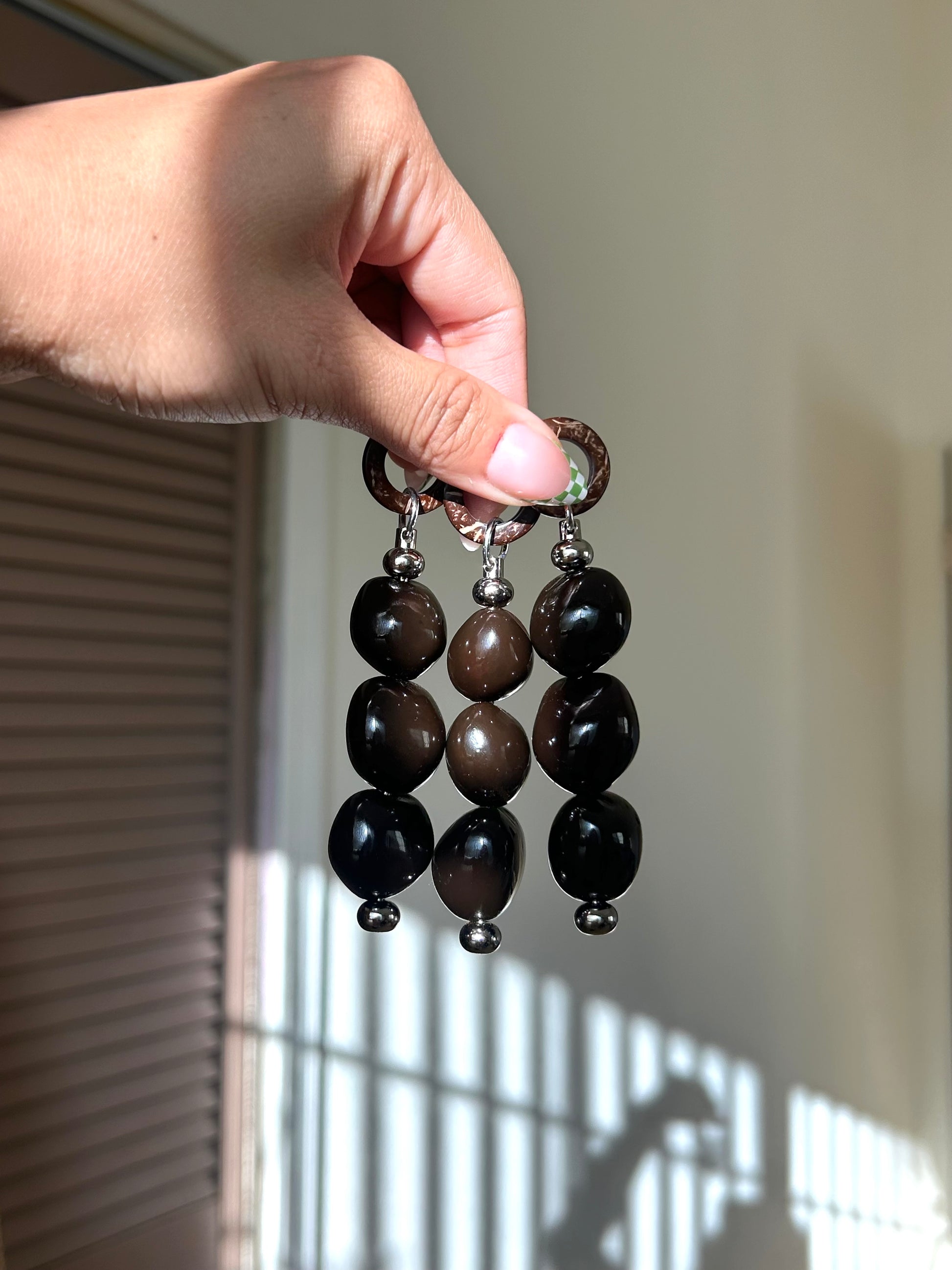 Kukui nut keychain