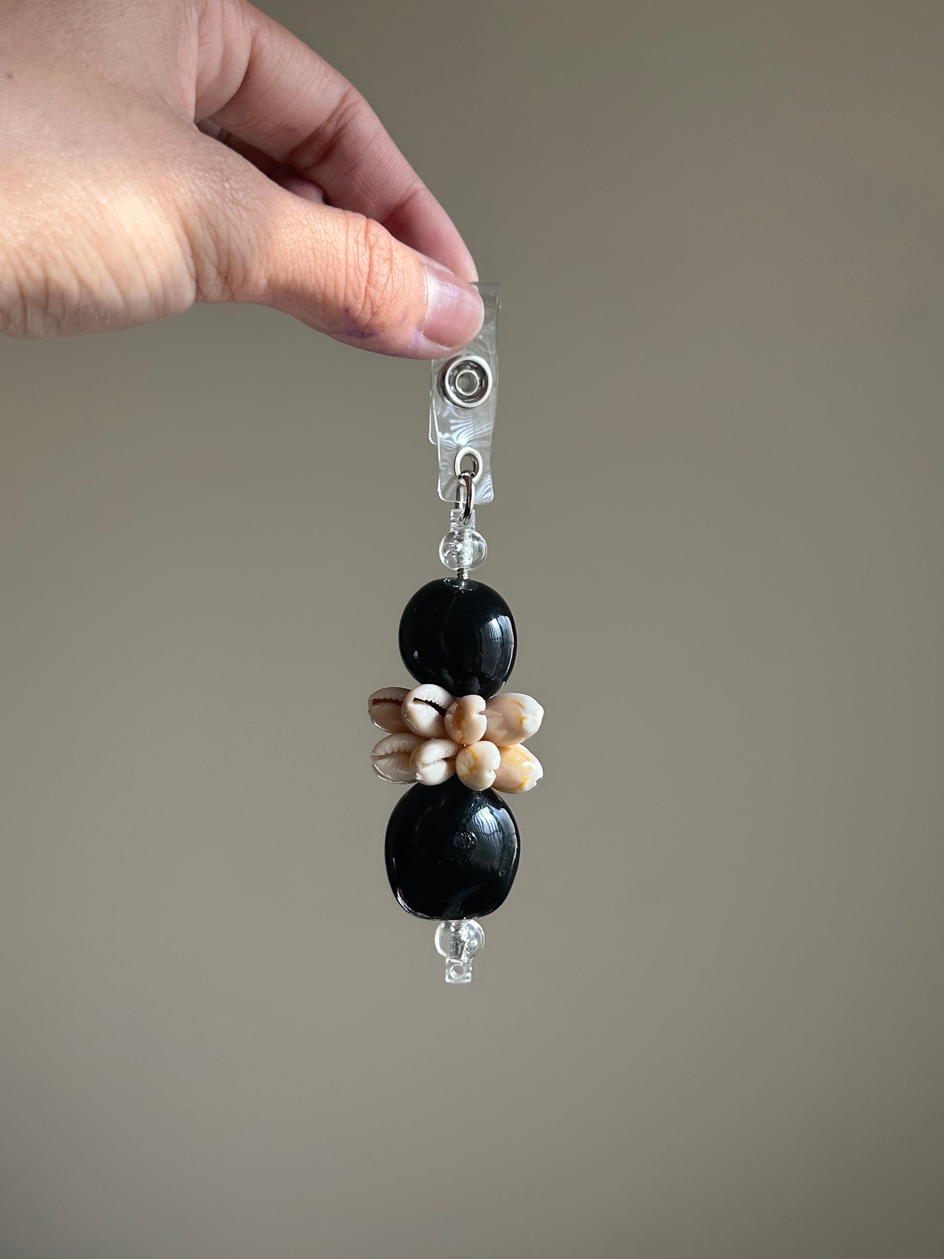 Plumeria Badge Reel Lei - Blue